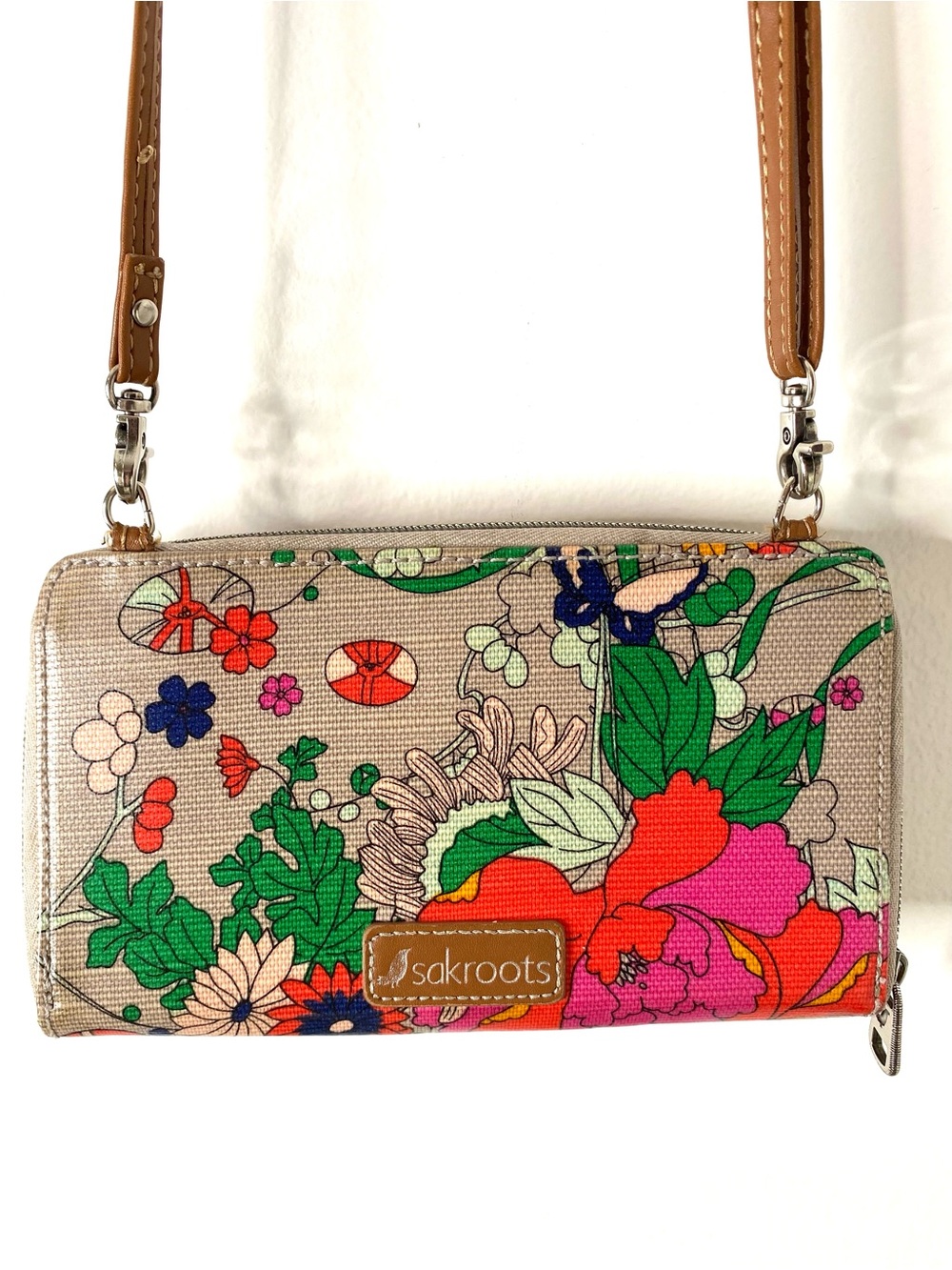 Sakroots Floral Crossbody Wallet in Beige, Pink, Orange, Yellow, Green - Picture 5 of 12